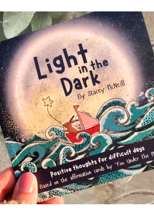 Fox Under the Moon | Light in the Dark - Positive Thoughts for Difficult Days | Mini Book 